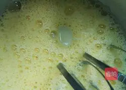 Illustration of how to make egg biscuits 5