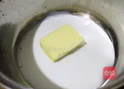 Illustration of how to make lightning puffs 2