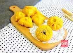 Illustration of how to make pumpkin noodle walnut brown sugar buns 24