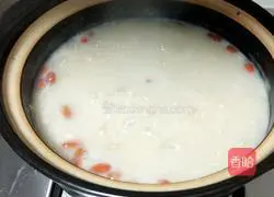 Illustration of how to make puzzle walnut porridge 10