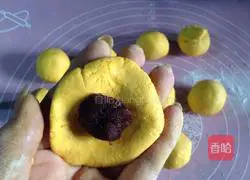 Illustration of how to make glutinous rice pumpkin 7
