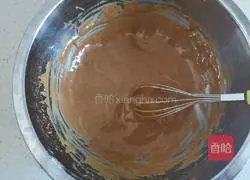 Illustration of how to make hollow chiffon cake with glazed coffee 7