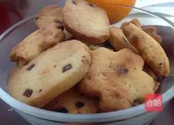 Illustration of how to make hawthorn biscuits 4