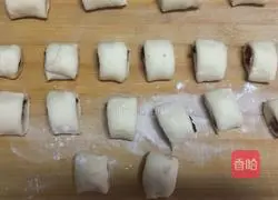 Illustration of how to make bean paste steamed buns 8