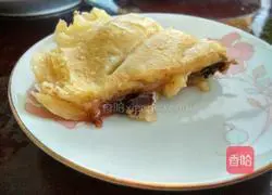 Illustration of how to make banana chocolate sandwich pie 11