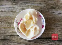 Honey Almond Biscuits Recipe Illustration 2