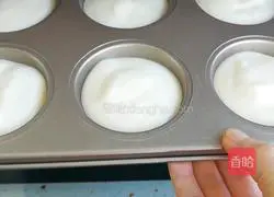 Illustration of how to make chiffon cake 11