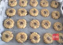 Illustration of how to make walnut cake 13