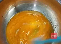 Illustration of how to make eight-inch chiffon cake 3