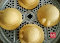 Illustration of how to make pumpkin buns 13