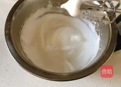 Illustration of how to make meat floss cake 10