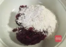 Illustration of how to make purple potato and taro balls 2