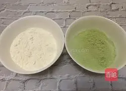 Illustration of how to make two-color honey cookies 1