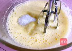 Illustration of how to make pancake egg yolk biscuits 4