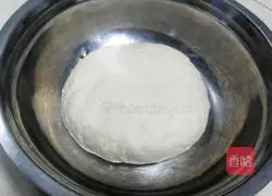 Illustration of how to make bean paste cake 3