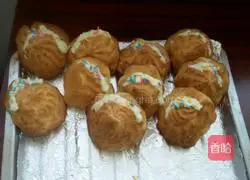 Illustration of how to make crispy puffs 17