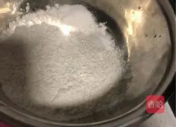 Illustration of making homemade egg tart crust 3