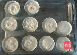 Illustration of how to make water-free and oil-free cupcakes 15