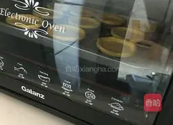 Illustration of how to make original egg tart 9