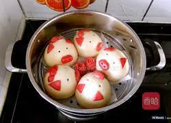 Illustration of how to make piggy bean paste buns 16