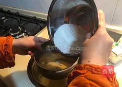 Chocolate cake Illustration of how to do it 2