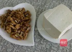 Tiger Skin Walnut Tofu Recipe Illustration 1