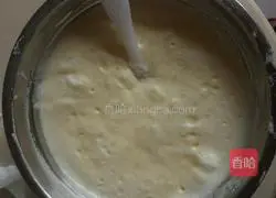 Illustration of how to make chiffon cake 4
