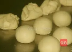 Illustration of how to make two-color donuts 4