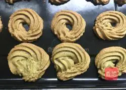 Illustration of how to make matcha cookies 5