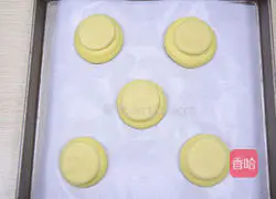 Illustration of how to make ice cream puffs 15