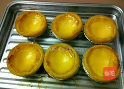Illustration of how to make whole egg tarts 16