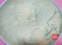 Illustration of how to make walnut flower rolls 4