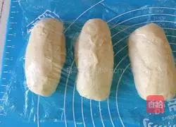 Illustration of how to make Chinese toast 11