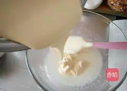 Illustration of how to make small cup cake 6
