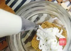 Illustration of how to make wooden chaff cups 6