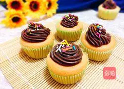 Custard Sauce Cake Recipe Illustration 17