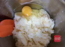 Illustration of how to make classic kadasch puffs 5