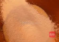 Zebra pattern two-color chiffon cake recipe 5