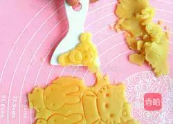 Illustration of how to make cartoon cookies 10