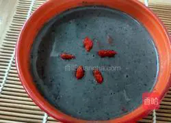 Illustration of how to make walnut and sesame paste 7