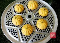 Illustration of how to make glutinous rice pumpkin 6