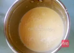 Illustration of how to make Jun's version of egg tart 3