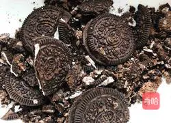 Illustration of how to make matcha mousse 2