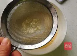 Illustration of how to make mango egg tart without cream 5