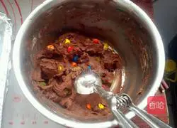 Illustration of how to make Quduoduo chocolate cookies 8