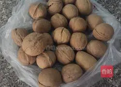 Amber walnut recipe illustration 1