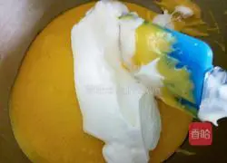 Illustration of how to make chiffon cup cake 10