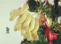 Berlin Cookie Rings: Edible Christmas Decoration Illustrations 12