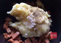 Cheese Baked Potatoes Recipe Illustration 4