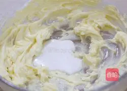 Illustration of how to make cherry blossom cookies 4